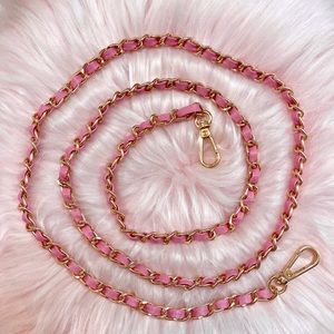 Crossbody chain strap